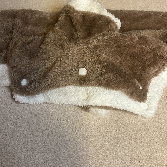 Reindeer onesie - Picture 3 of 6